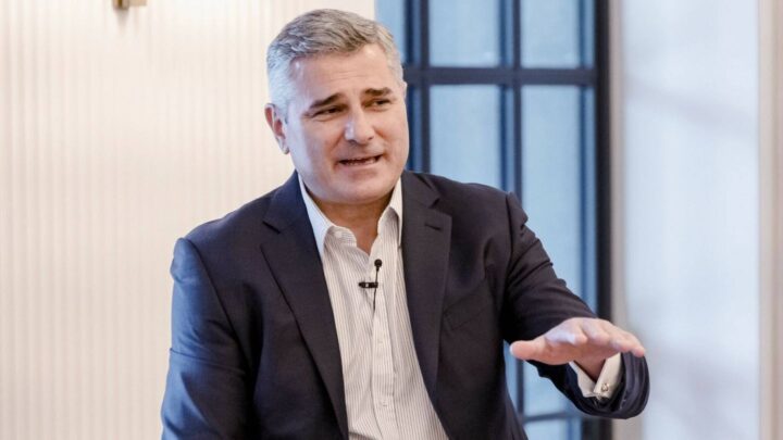 Fiestón por los 50 años de Pedro Escudero